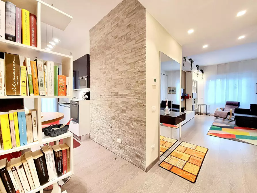 Immagine 8 di Appartamento in affitto  in Via Mincio a Milano