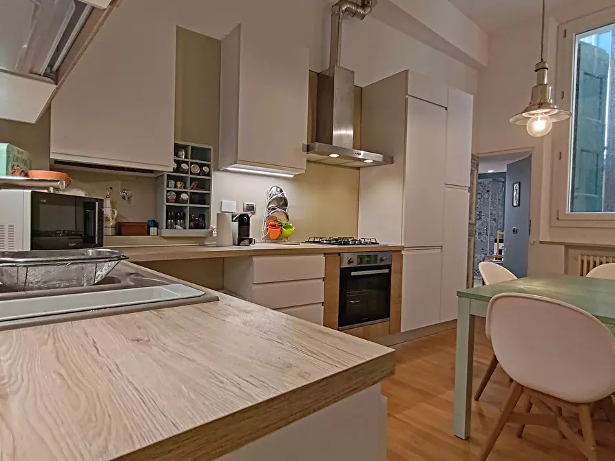 Immagine 7 di Appartamento in affitto  in Via delle Moline a Bologna