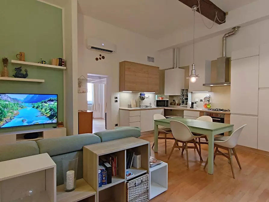 Immagine 1 di Appartamento in affitto  in Via delle Moline a Bologna