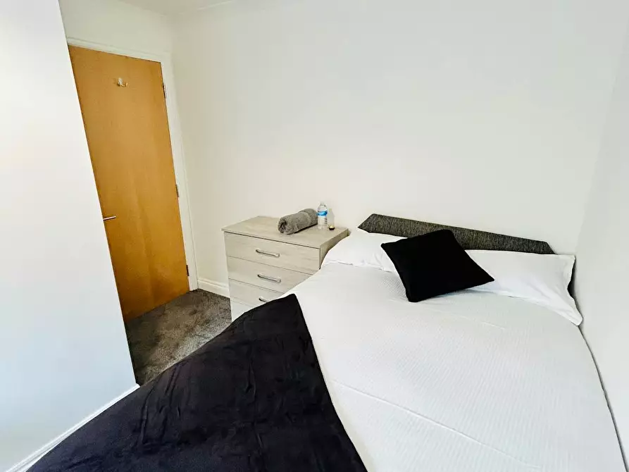 Immagine 2 di Casa indipendente in affitto  in Greenbank Road a Bristol