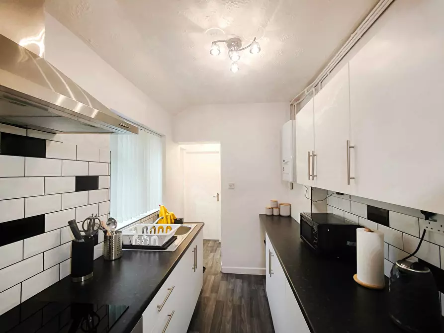 Immagine 6 di Casa indipendente in affitto  in Craddock Street a 
