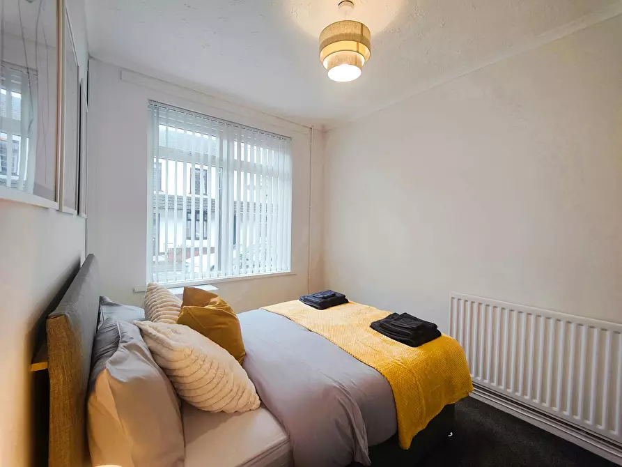 Immagine 4 di Casa indipendente in affitto  in Craddock Street a 