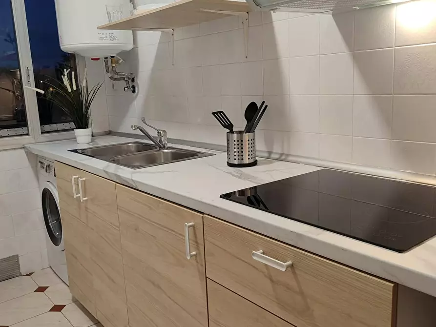 Immagine 9 di Camera in affitto  in Calle del Teniente Muñoz Díaz a Madrid