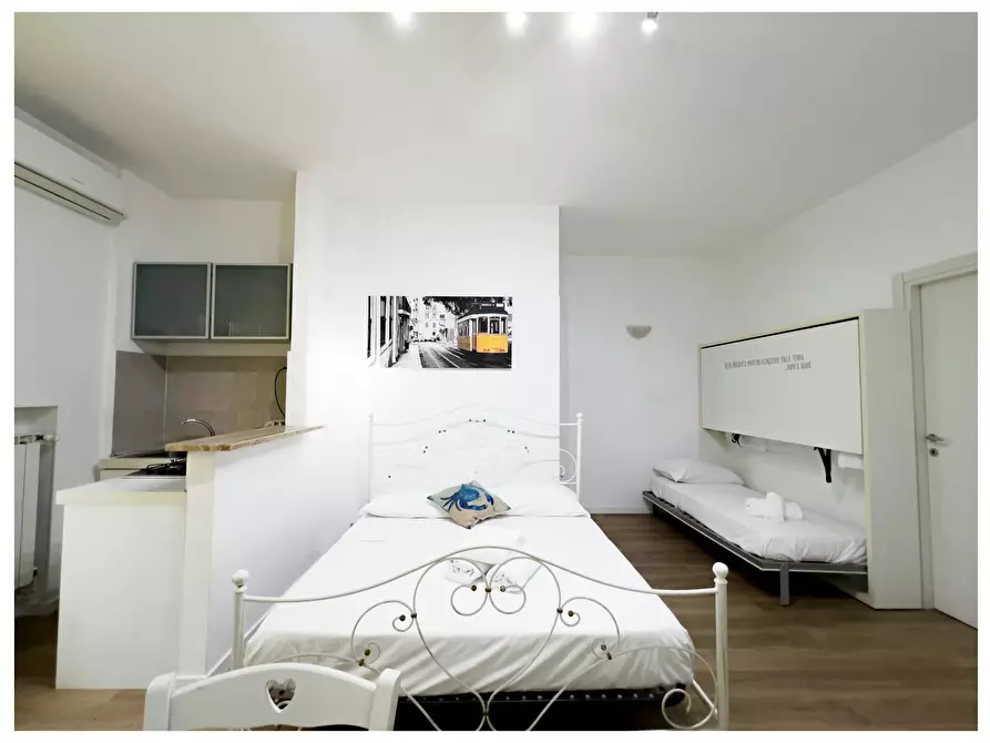 Immagine 6 di Appartamento in affitto  in Via Angelo Olivieri a Roma