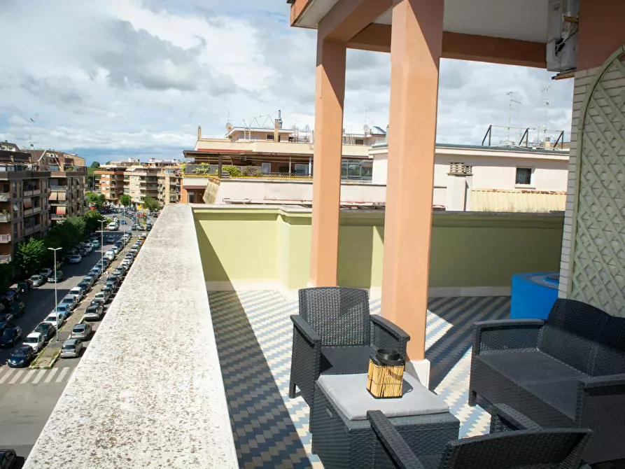 Immagine 3 di Appartamento in affitto  in Via dei Velieri a Roma