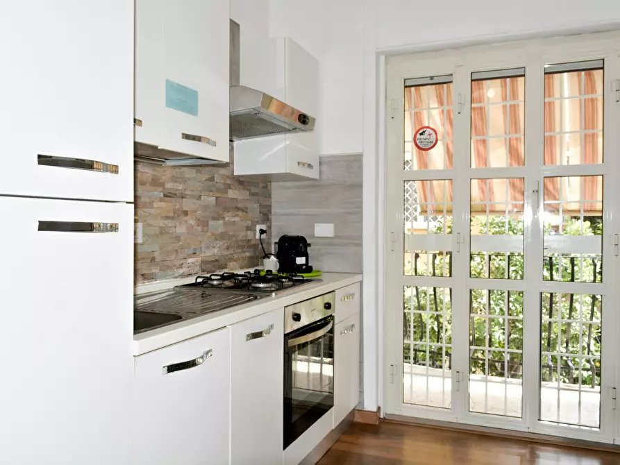 Immagine 7 di Appartamento in affitto  in Viale Paolo Orlando a Roma