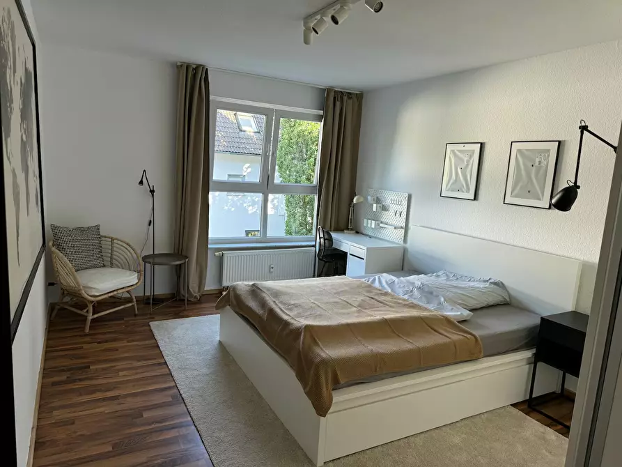 Immagine 5 di Appartamento in affitto  in Oberurseler Weg a Frankfurt am Main
