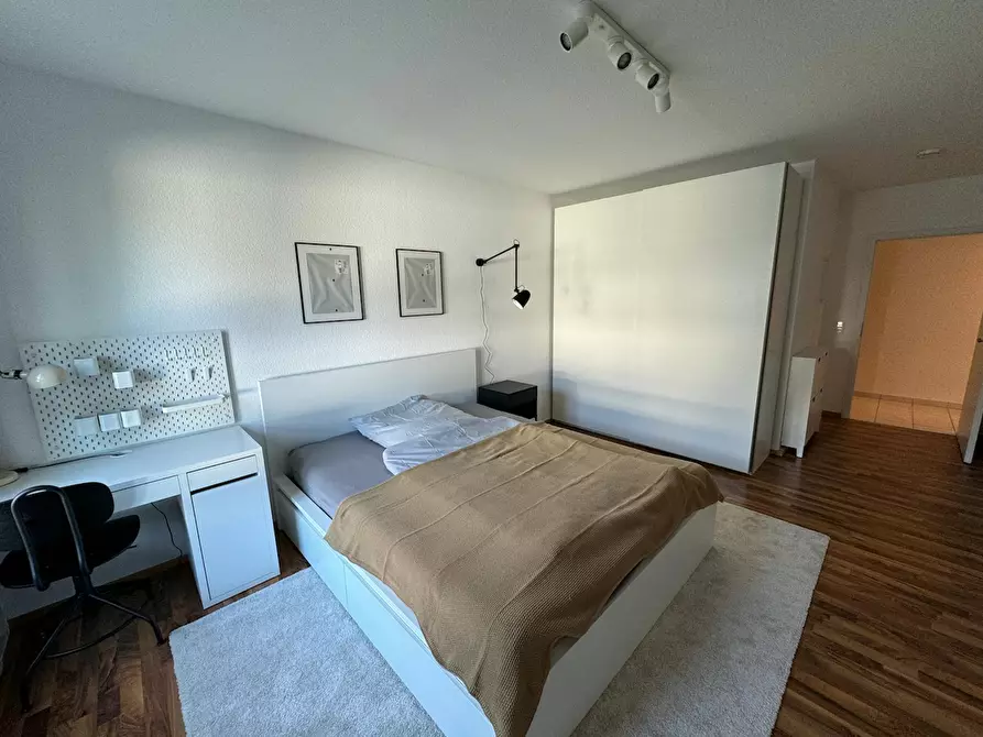 Immagine 8 di Appartamento in affitto  in Oberurseler Weg a Frankfurt am Main