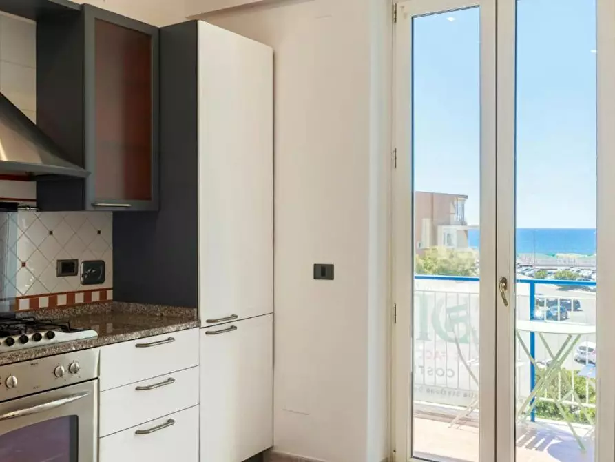 Immagine 6 di Appartamento in affitto  in Via delle Tartane a Roma