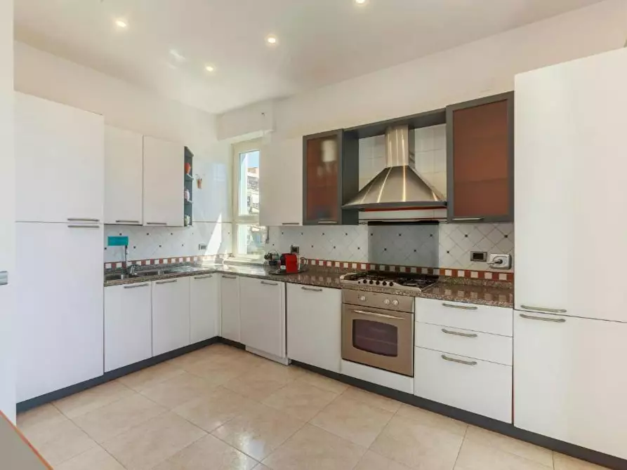 Immagine 9 di Appartamento in affitto  in Via delle Tartane a Roma