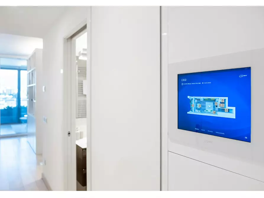 Immagine 5 di Appartamento in affitto  in Viale Giorgio Ribotta a Roma