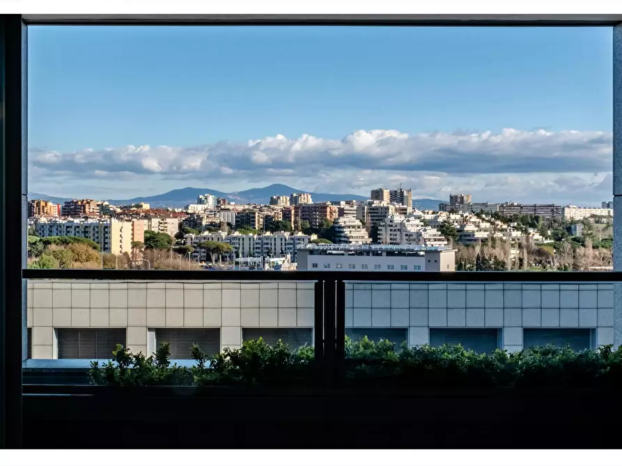 Immagine 8 di Appartamento in affitto  in Viale Giorgio Ribotta a Roma