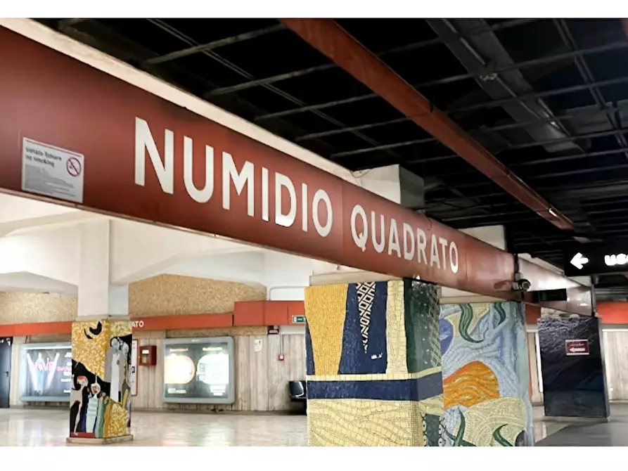 Immagine 9 di Appartamento in affitto  in Via Tuscolana a Roma