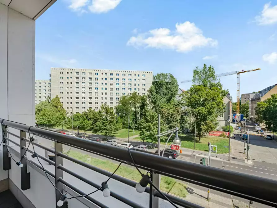 Immagine 8 di Appartamento in affitto  in Voltairestraße a Berlin
