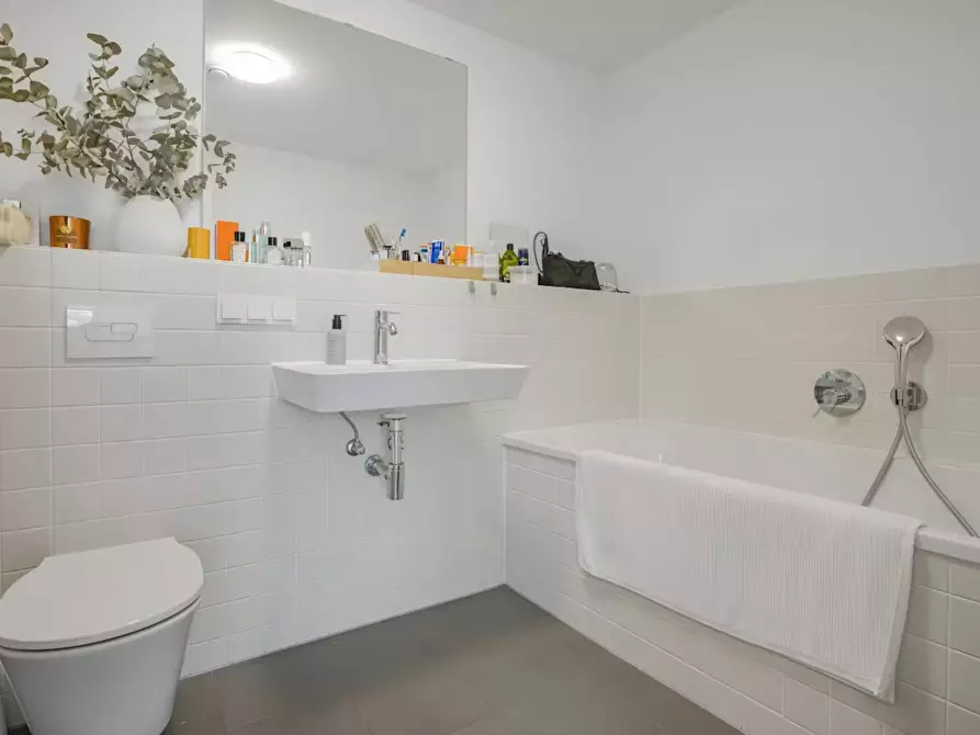 Immagine 6 di Appartamento in affitto  in Voltairestraße a Berlin