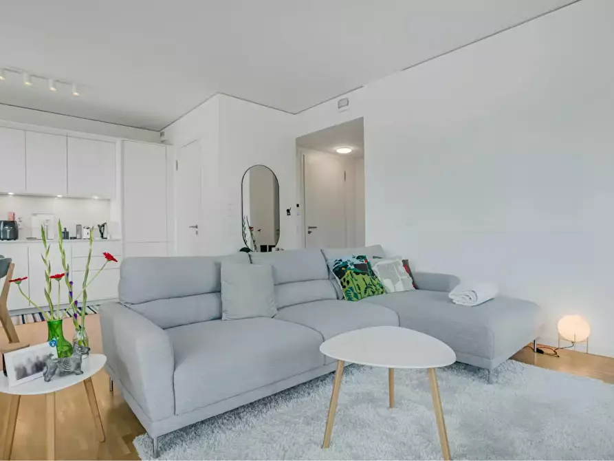Immagine 1 di Appartamento in affitto  in Voltairestraße a Berlin