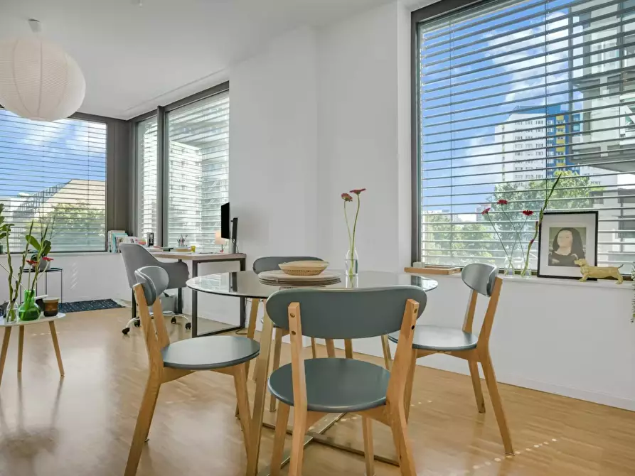 Immagine 3 di Appartamento in affitto  in Voltairestraße a Berlin