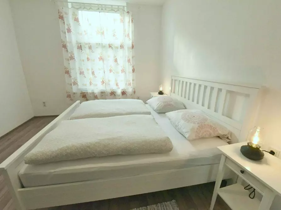 Immagine 2 di Appartamento in affitto  in Liliencronstraße a Düsseldorf