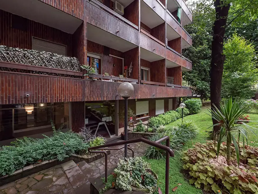 Immagine 5 di Appartamento in affitto  in Via Melzo a Milano