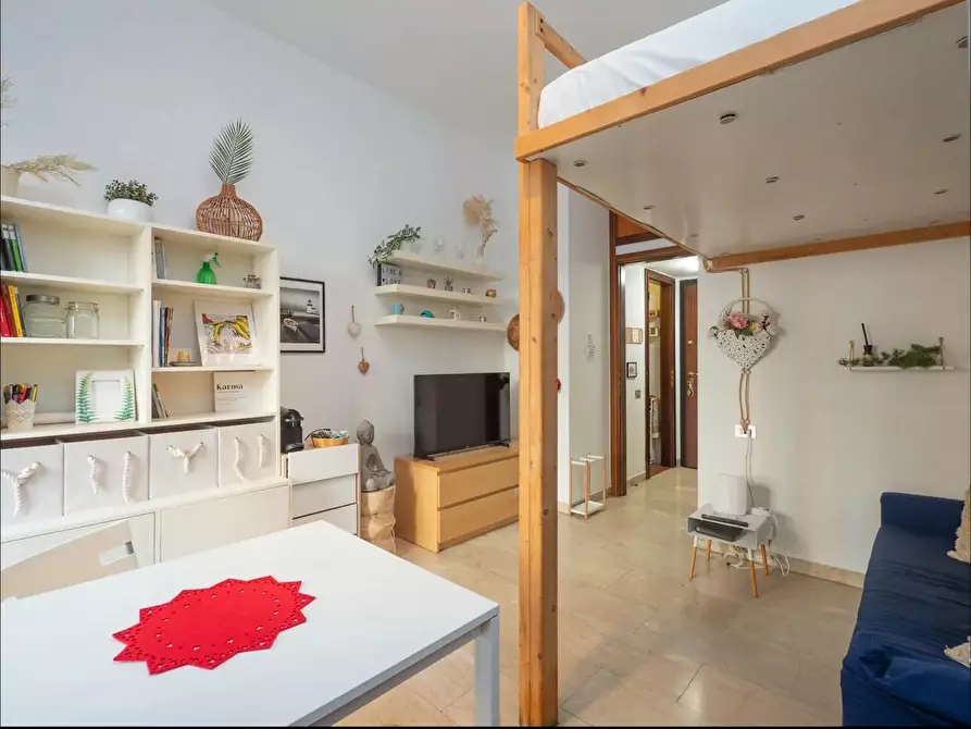 Immagine 6 di Appartamento in affitto  in Via Melzo a Milano