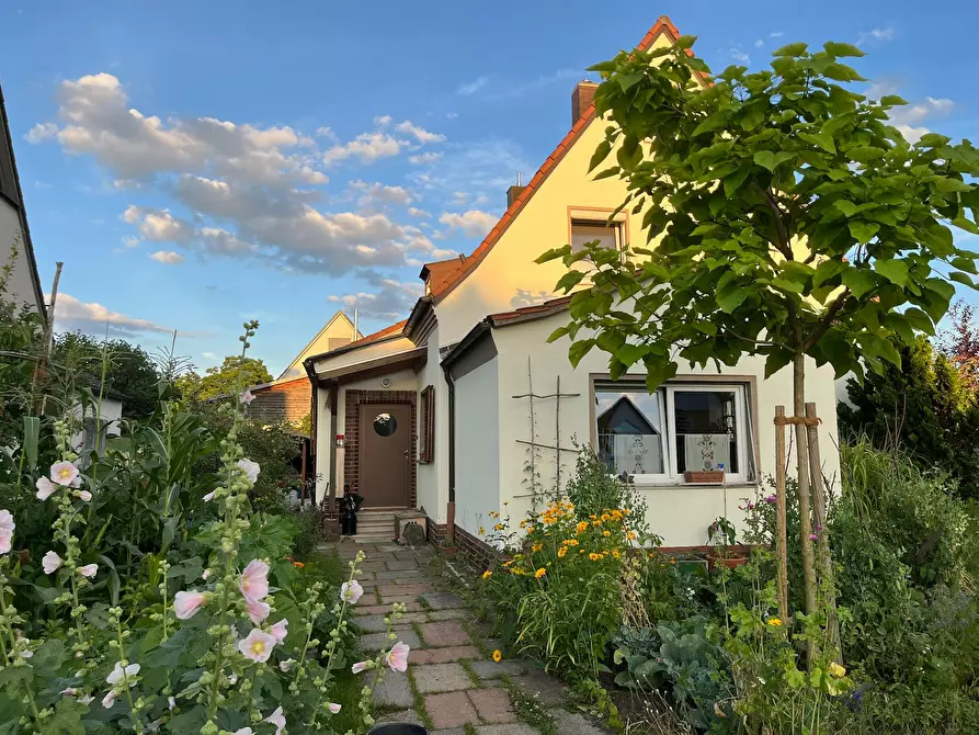 Immagine 1 di Casa indipendente in affitto  in Veitsbronner Straße a Nürnberg