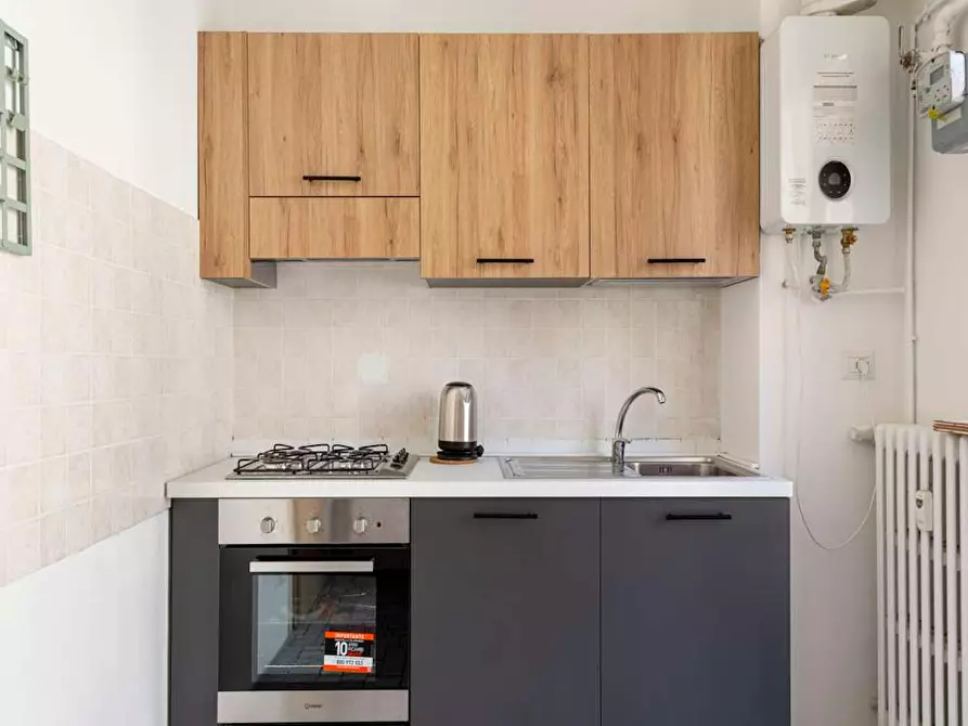 Immagine 7 di Camera in affitto  in Via Amatore Sciesa a Milano