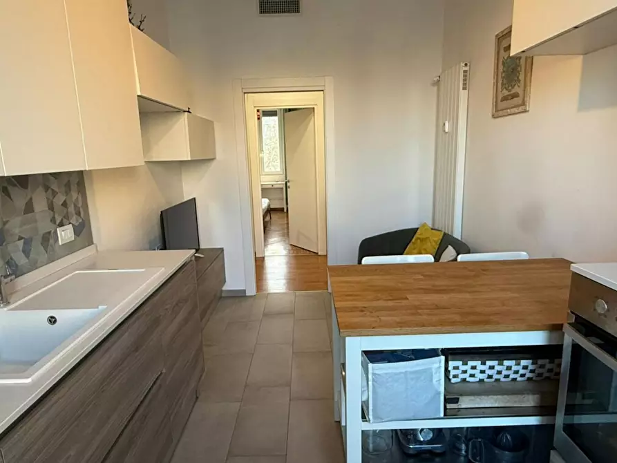 Immagine 5 di Appartamento in affitto  in Viale Giovanni da Cermenate a Milano