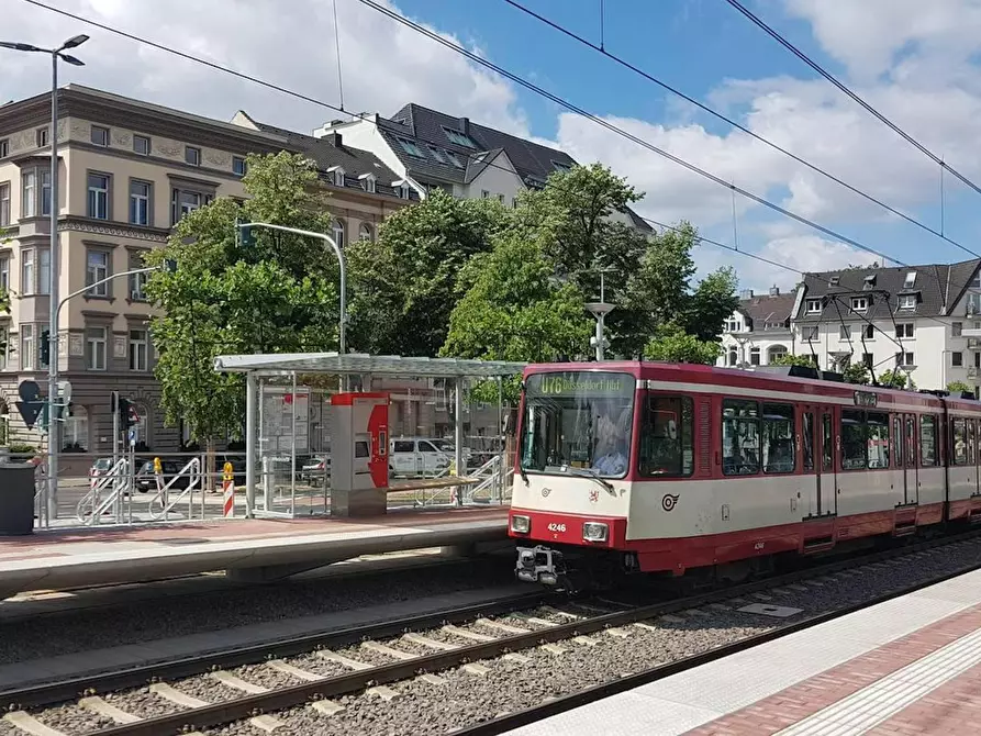 Immagine 1 di Camera in affitto  in Luegallee a Düsseldorf