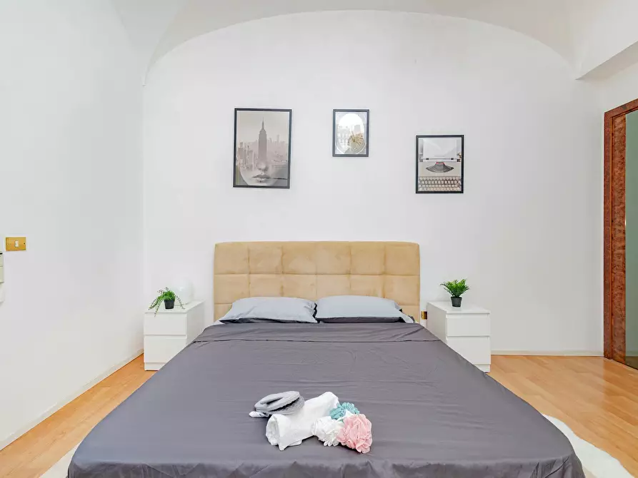 Immagine 4 di Camera in affitto  in Via Cesare Battisti a Milano