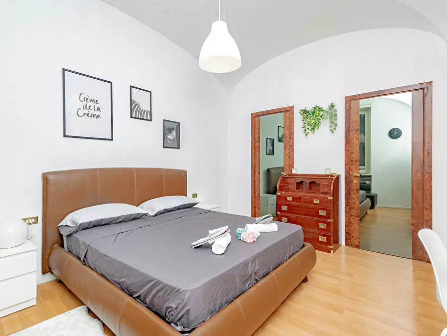 Immagine 7 di Camera in affitto  in Via Cesare Battisti a Milano