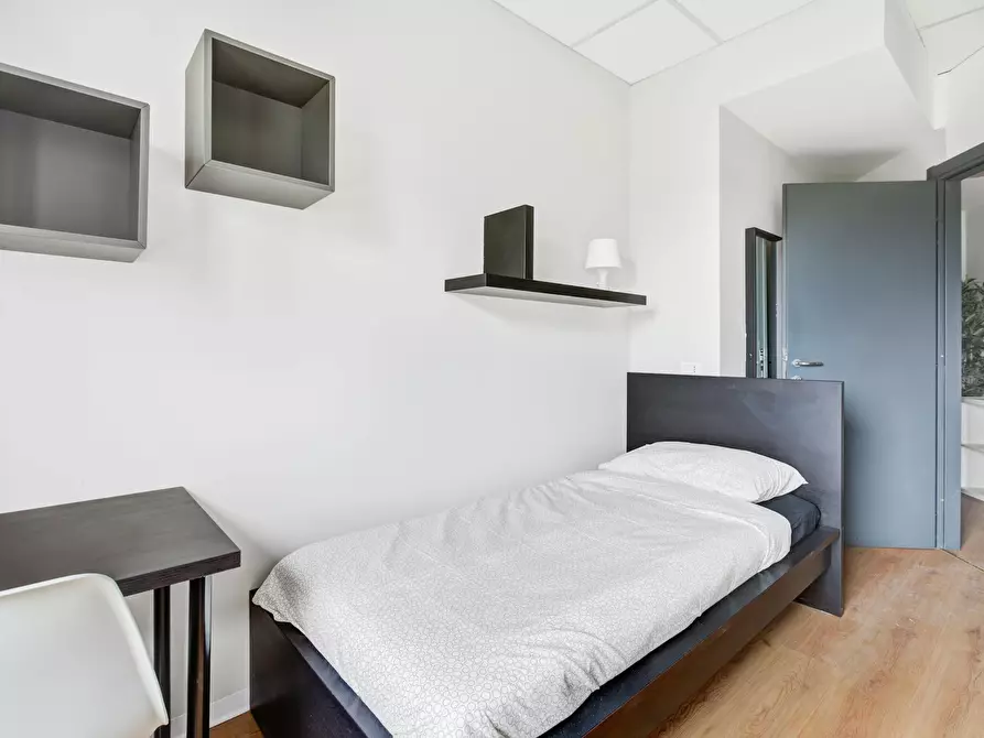 Immagine 3 di Camera in affitto  in Via Privata Deruta a Milano