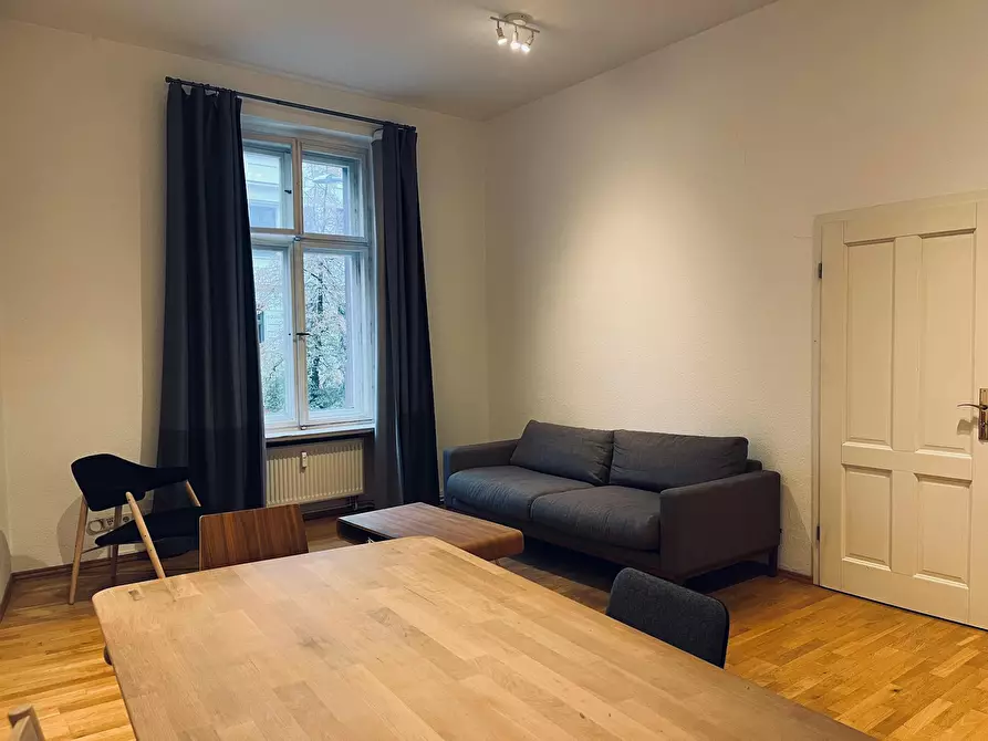 Immagine 2 di Appartamento in affitto  in Chausseestraße a Berlin