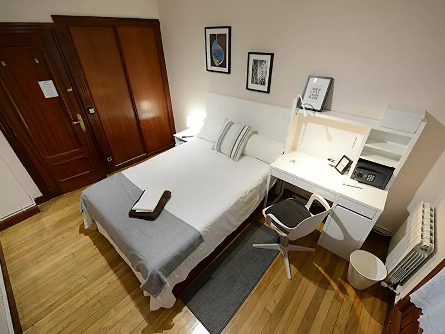 Immagine 4 di Camera in affitto  in Calle Monte Arno a Bilbao