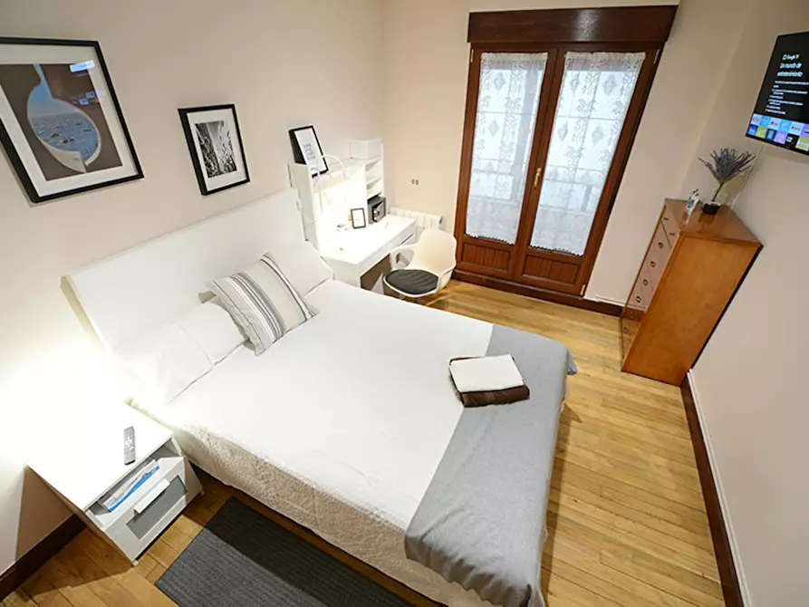 Immagine 2 di Camera in affitto  in Calle Monte Arno a Bilbao