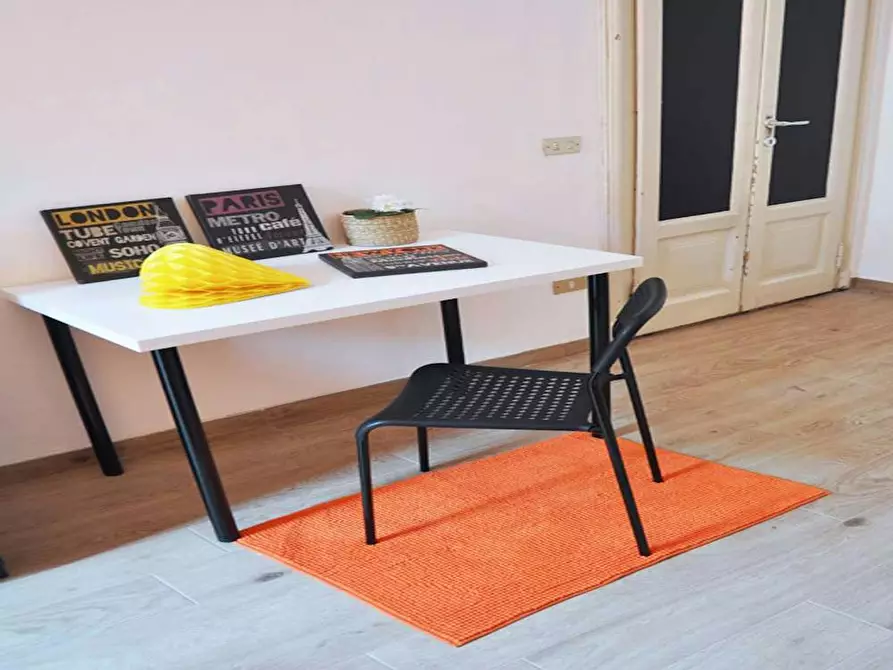 Immagine 8 di Camera in affitto  in Via Mauro Macchi a Milano