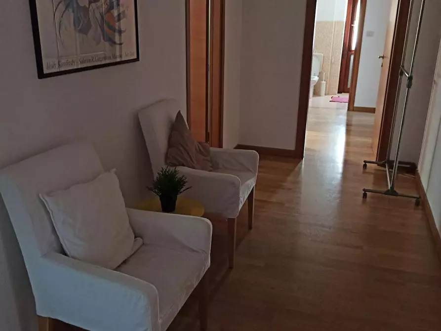 Immagine 4 di Camera in affitto  in Corso del Popolo a Padova