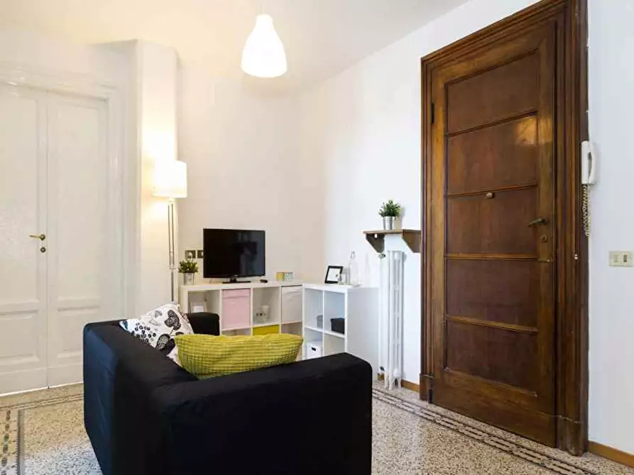 Immagine 9 di Camera in affitto  in Corso di Porta Romana a Milano