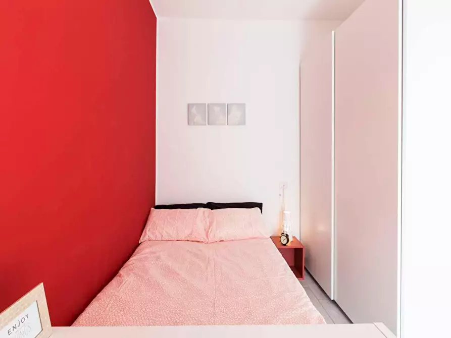 Immagine 1 di Camera in affitto  in Via Pasquale Fornari a Milano