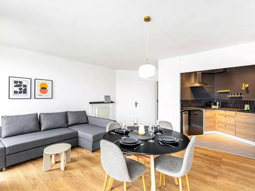 Immagine 4 di Appartamento in affitto  in Avenue du Maine a Paris