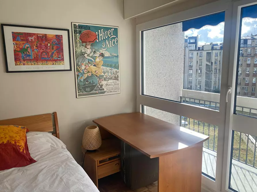 Immagine 9 di Appartamento in affitto  in Rue Vauvenargues a Paris 18