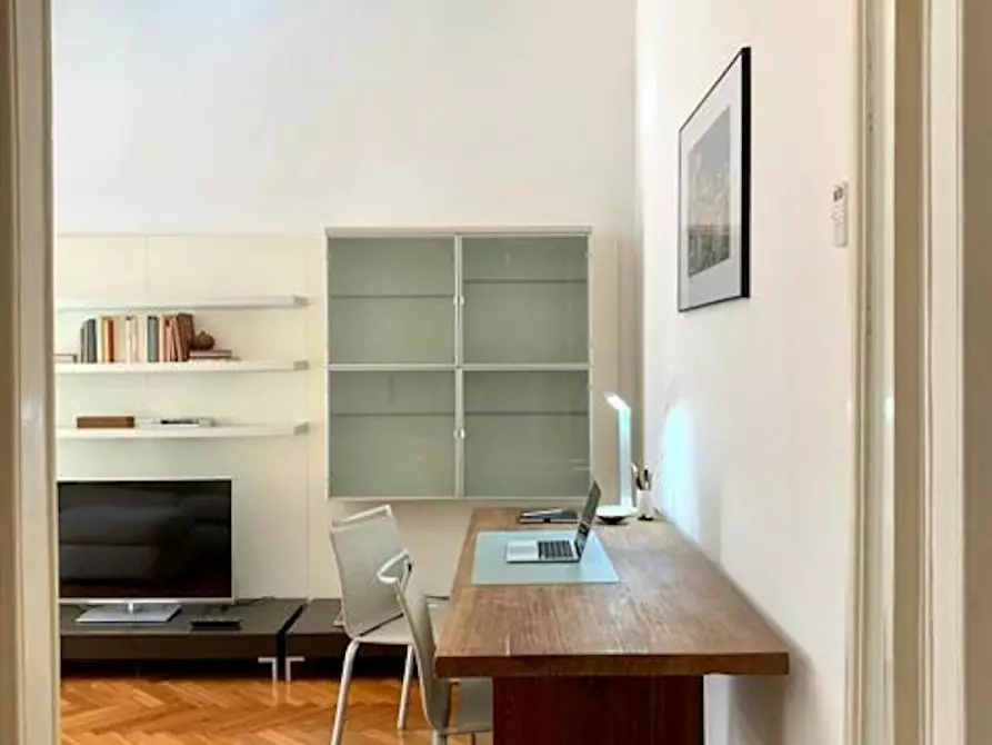 Immagine 5 di Appartamento in affitto  in Via Verona a Milano