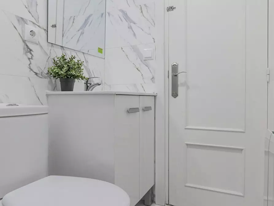 Immagine 6 di Camera condivisa in affitto  in Camino Viejo de Vicálvaro a Madrid