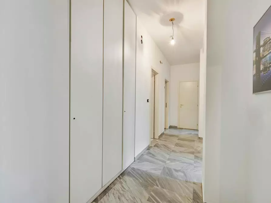 Immagine 9 di Camera in affitto  in Via Copernico a Milano