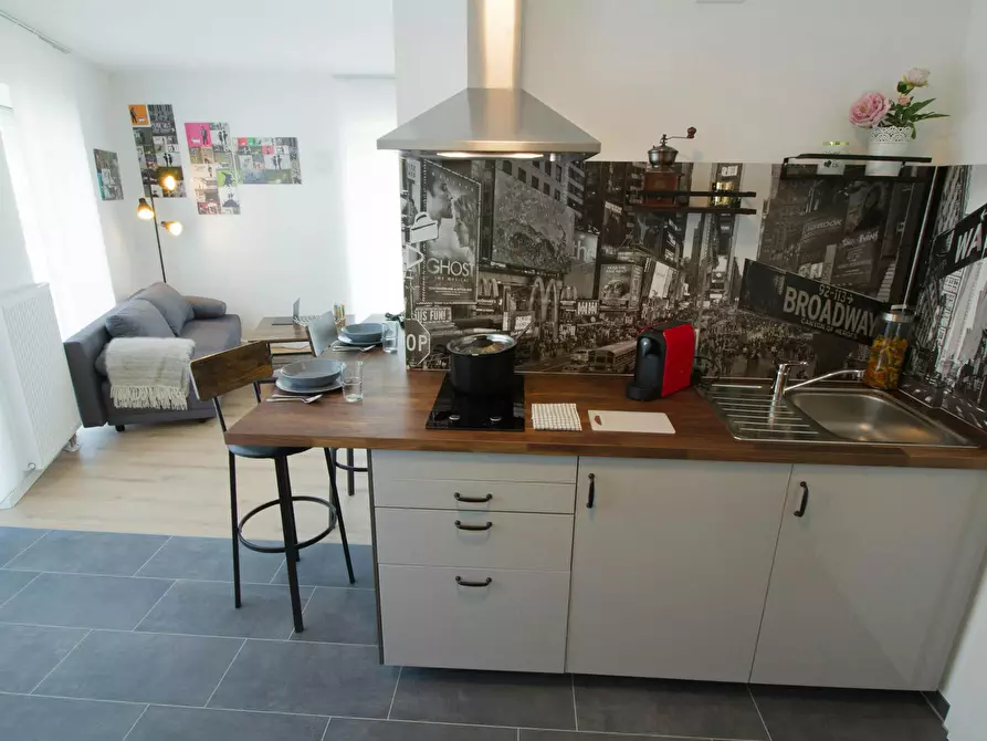 Immagine 10 di Appartamento in affitto  in Henschelstraße a München