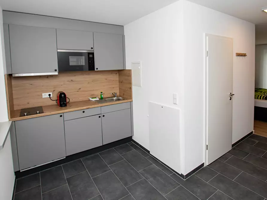 Immagine 8 di Appartamento in affitto  in Henschelstraße a München
