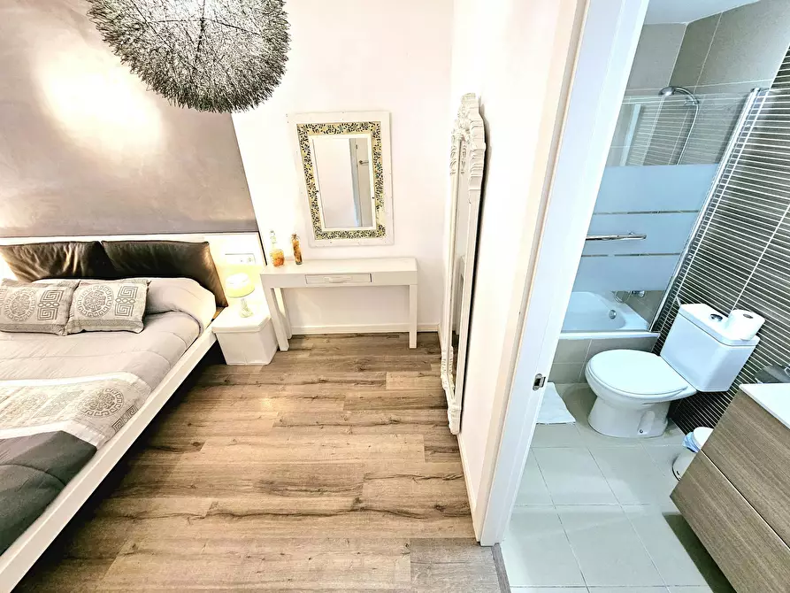 Immagine 9 di Appartamento in affitto  in Carrer d'Eduard Maristany a Badalona