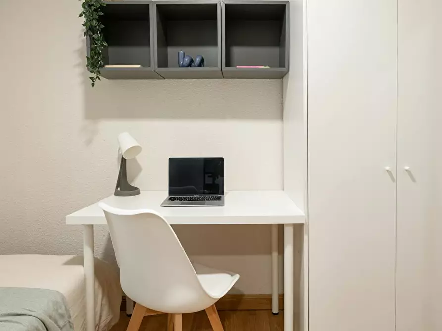 Immagine 2 di Camera in affitto  in Calle Franco y López a Zaragoza