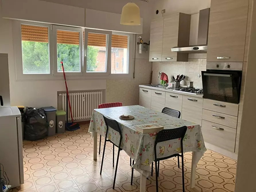 Immagine 5 di Camera in affitto  in Via Libertà a Medicina