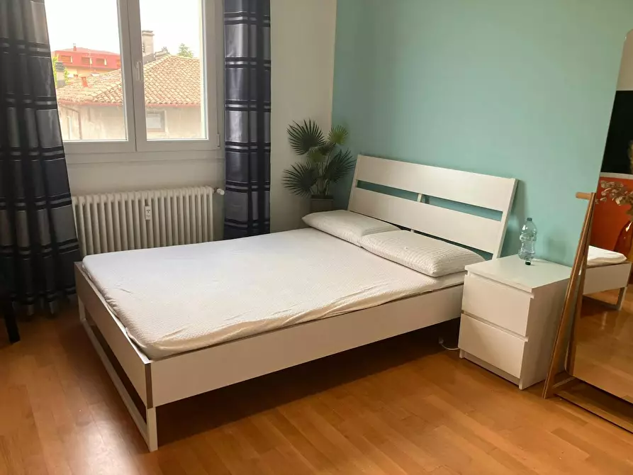 Immagine 2 di Camera in affitto  in Via Libertà a Medicina