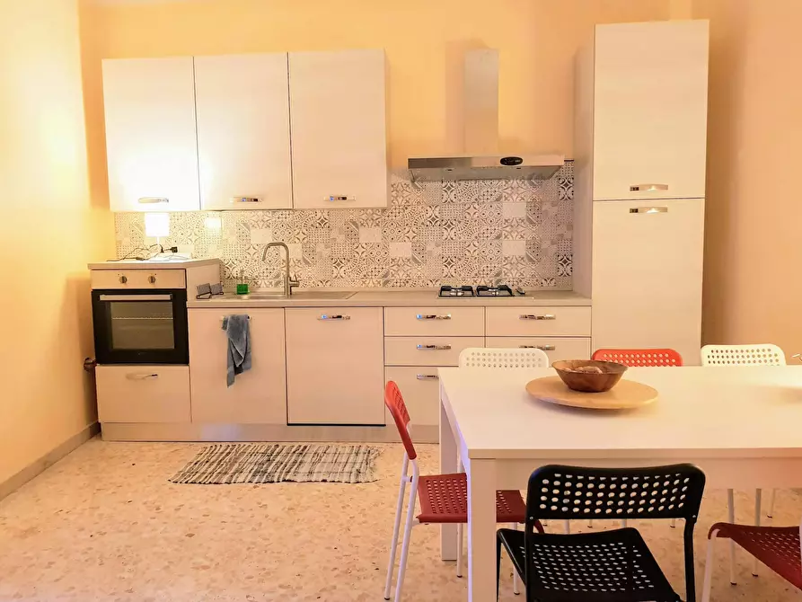 Immagine 3 di Camera in affitto  in Via Plebiscito a Catania